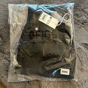 FIGS Zamora Jogger Scrub Pants- Black, New in Bag